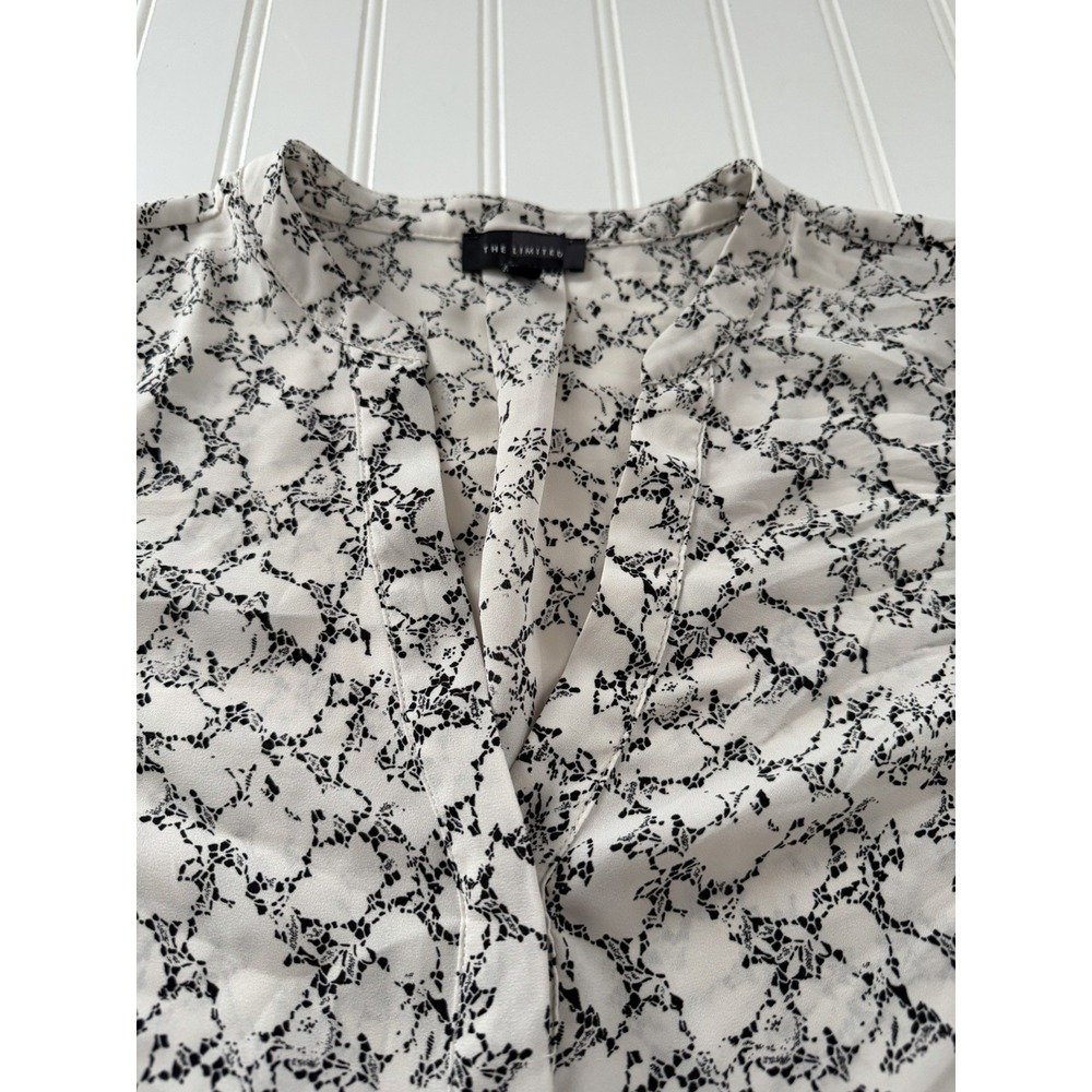 The Limited Women's Sheer Top Large White Black Marbled Roll Tab Sleeves
